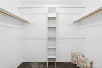 Spacious Walk in Closet