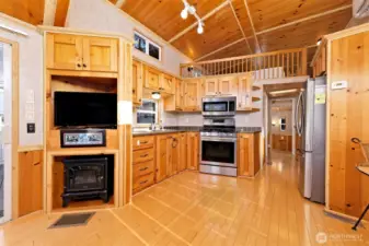 Open living/dining/kitchen