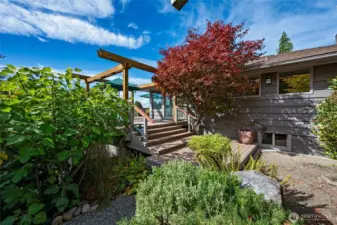 A unique home and professionally designed zen garden.