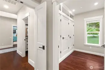 Second Primary Large Walk in Closet