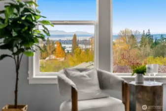 Read or relax in your primary suite