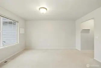 **this room (dining room) is currently used as an interim office and is in the process of being packed.