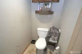 Well House bathroom