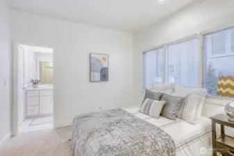 Clean and ready for new owners.