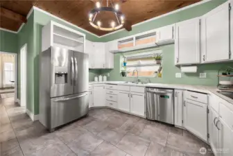 Kitchen with newer appliances