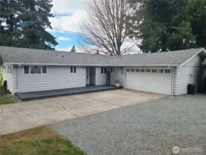 Wonderfully UPDATED Lacey home on a shy 1/4 acre lot just minutes to town with TONS of parking!