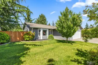 STOP THE CAR & Stop Looking~THIS IS IT~Well Cared for Rambler on a Spacious Corner Lot~Move in Ready 3 Bed/2 bath in Marysville~All Appliances Stay~RV Parking~