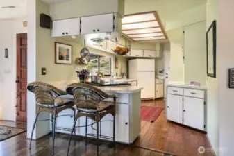 Breakfast bar.