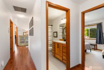 Hallway to the 2nd full bath and guest bedroom