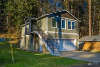 Extra Detached Garage w/ Living space above