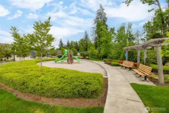 The Montreaux West community provides a community park and playground