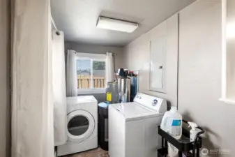 Laundry room - washer & dryer stays with home!