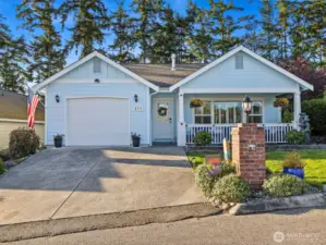 Well cared for single family residence is a 55+ community