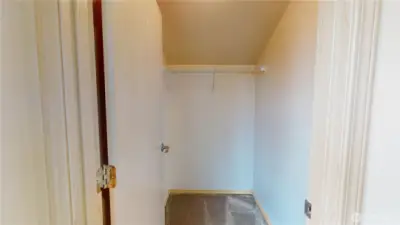 This is the second suite/bedroom walk in closet.