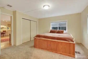 KING sized bed in primary with full closet