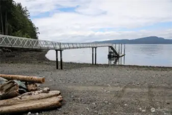 Obstruction Island Community West Dock