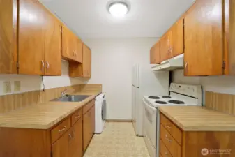 All appliances stay in the Kitchen.