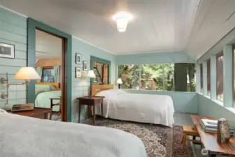 Enjoy Fresh Forest Air and Serene Surroundings - Perfect for a Restful Nights Sleep