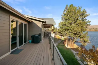 Deck off primary suite.