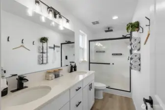 Primary bathroom. Double shower-head in shower!