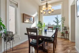 Main level dining room