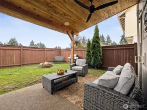 Covered Patio with Ceiling Fans & Speaker System