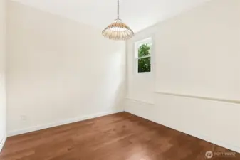Main floor Apartment : Large bedroom