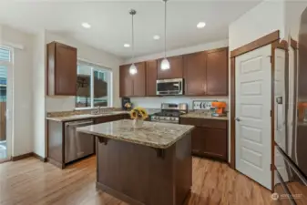 Perfectly sized kitchen with dedicated pantry