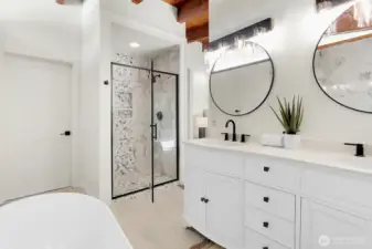 Luxurious 5 pc primary bath