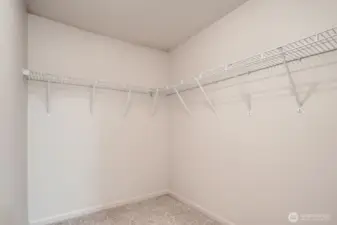 Walkin Closet in Primary Bedroom