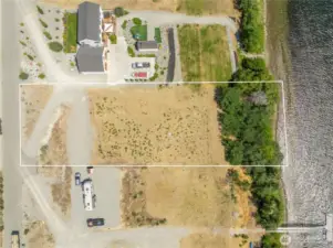 Amazing Columbia River Waterfront Lot
