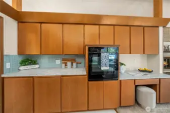 ample kitchen cabinets.