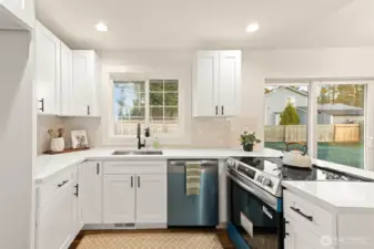 New appliances complete this gorgeous kitchen!