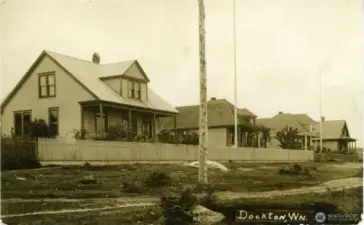Historical photograph exact date unknown (9819 SW Dock St - 2nd house from left)
