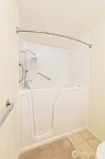 New walk in tub