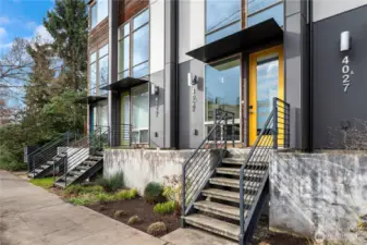 This fantastic townhome boasts a 92 walk score and is just steps to your favorite shops and restaurants. Off-street parking is just off the back door.