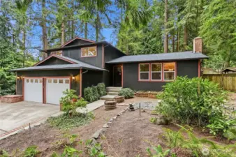 Front of House, notice the new roof