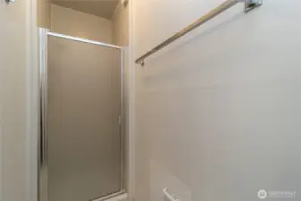 Main level shower