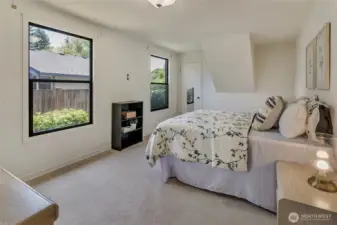 Main level primary bedroom