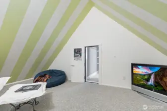 Hidden Narnia room