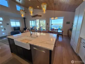 Views of the Strait and Mt. Baker from your kitchen and living area