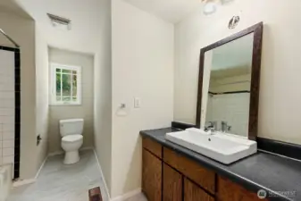 Upstairs Hallway Full bathroom