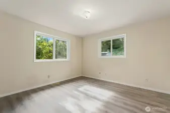 Upstairs bedroom #2