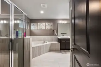 Primary Bath w Closet to Right