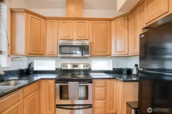 All appliances stay with the home!