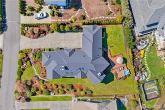 Located in Spinnaker Ridge