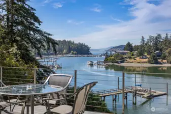 Everchanging westerly views await from the deck over Mitchell Bay to Snug Harbor, Open Bay, Henry Island, Haro Strait and Vancouver Island beyond,