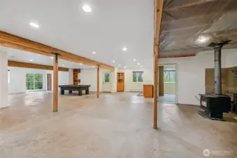 Huge Basement w tons of MIL potential.