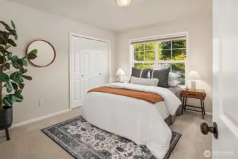 Upstairs 4th bedroom.