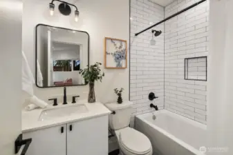 Lower level full bath